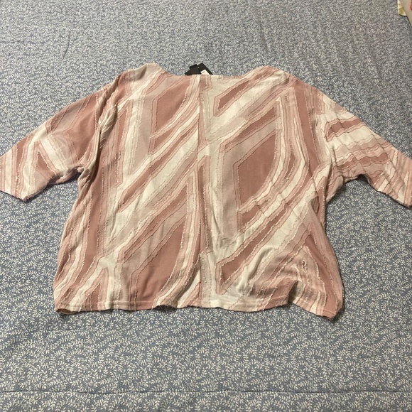 OLIVIA Ruched Criss-Cross Angel Wing Drape Top Large - Picture 4 of 11